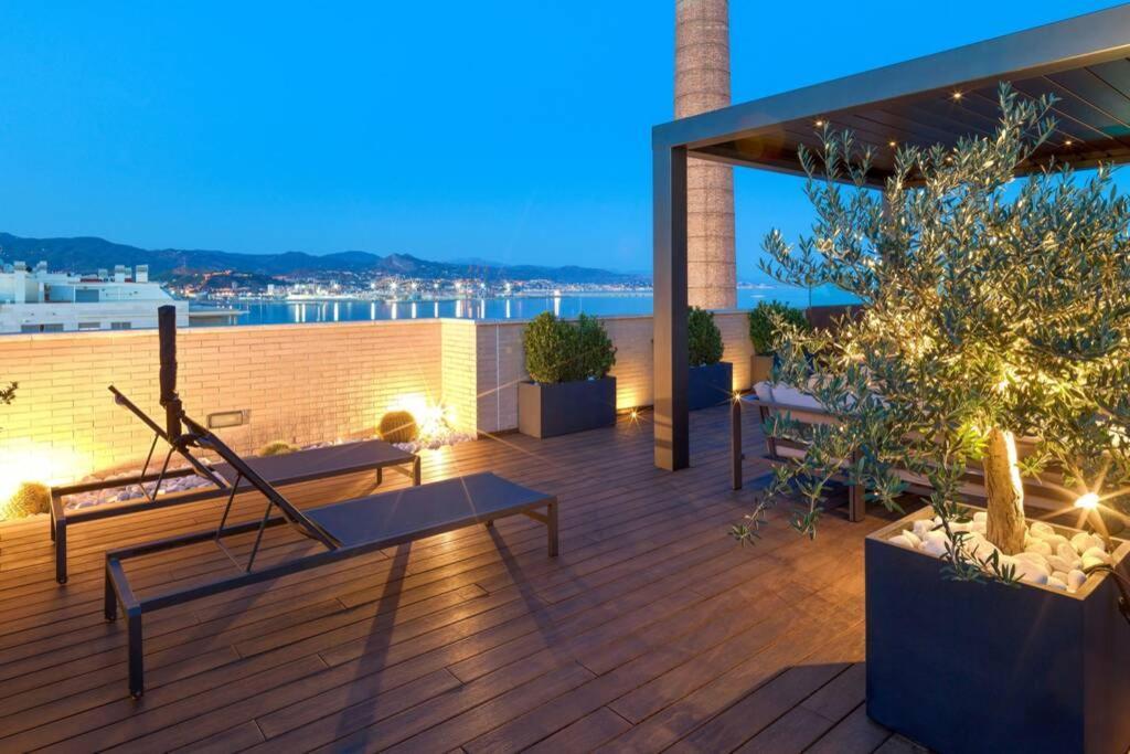 D&R Penthouse On The Beach Apartment Malaga Exterior photo