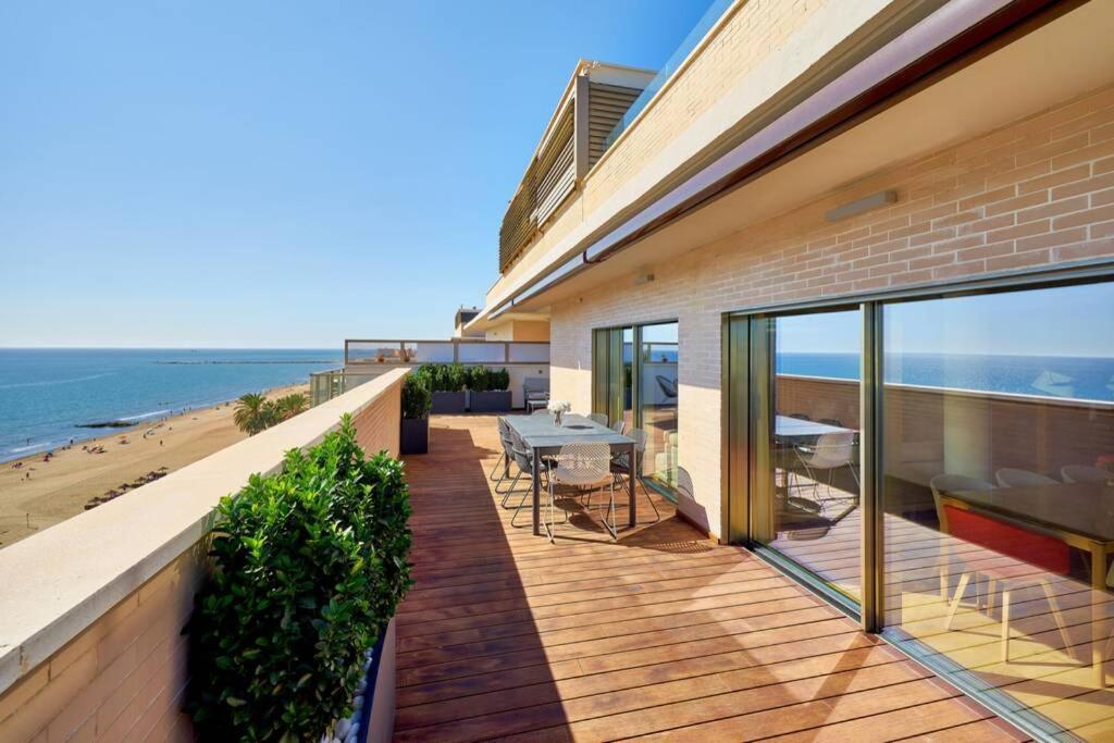 D&R Penthouse On The Beach Apartment Malaga Exterior photo