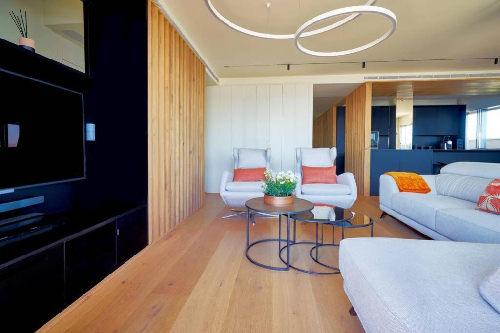 D&R Penthouse On The Beach Apartment Malaga Exterior photo