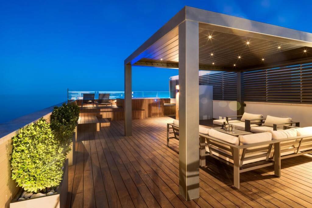 D&R Penthouse On The Beach Apartment Malaga Exterior photo